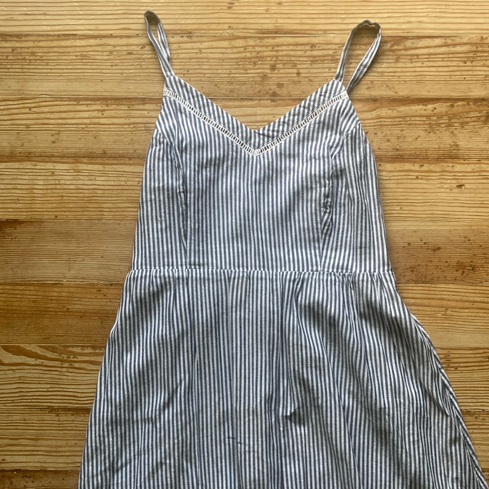 Women’s Old Navy Striped V-Neck Dress